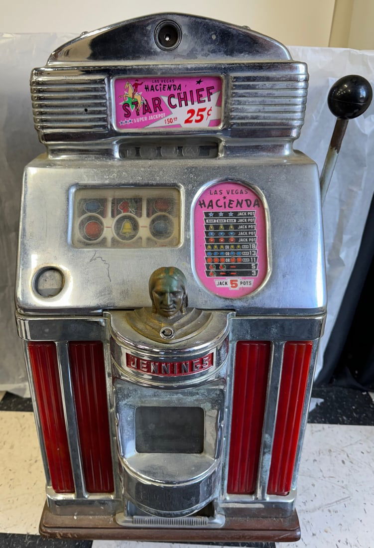 Jennings 25 Cent Slot Machine (1 of 8)