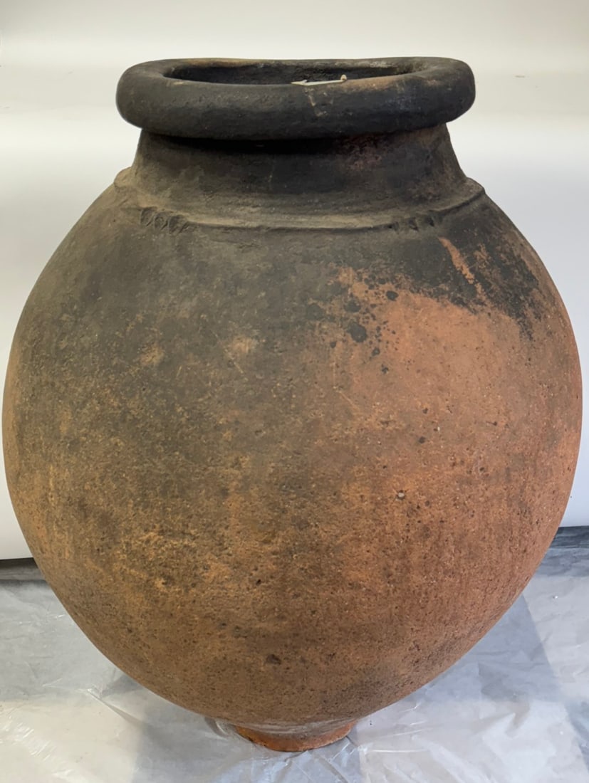 Large and Early Pottery Olive Jar (1 of 1)
