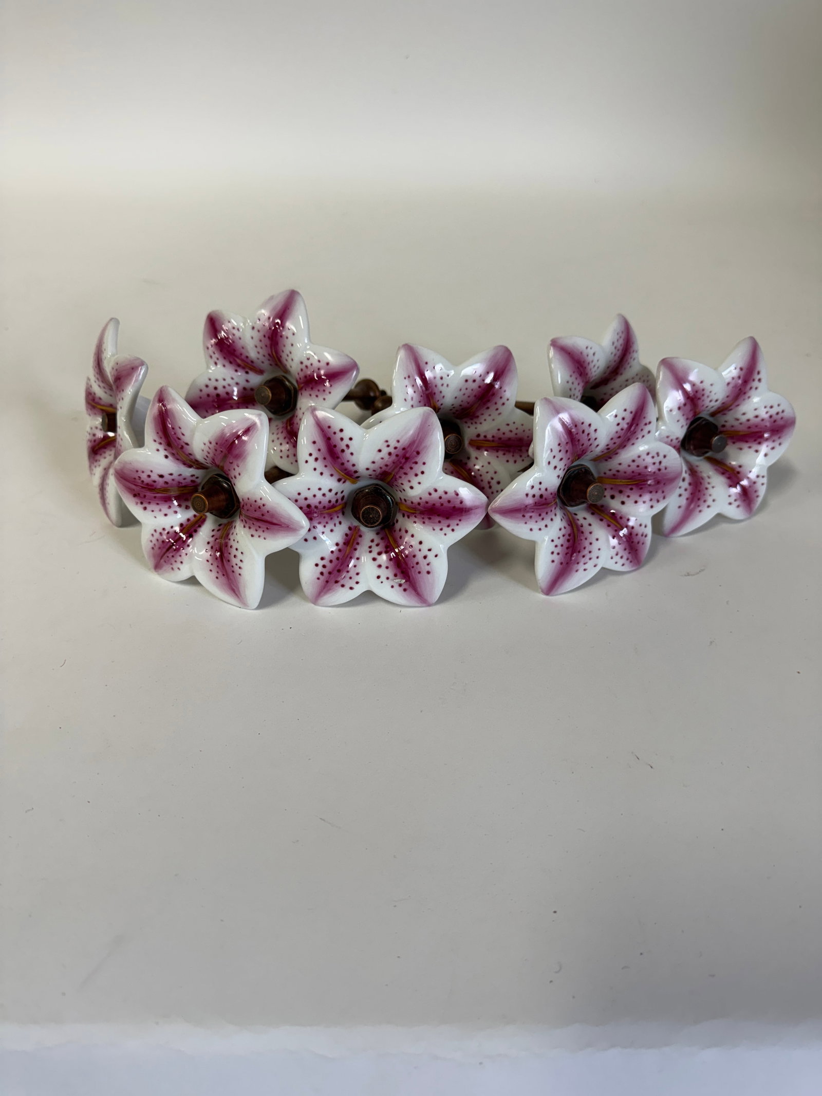 Porcelain Floral Curtain Tie Backs: Pink Flower porcelain. Set of 8