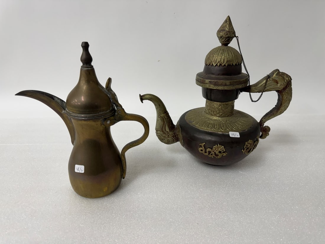 Early Teapots Middle-Eastern (2) (1 of 3)