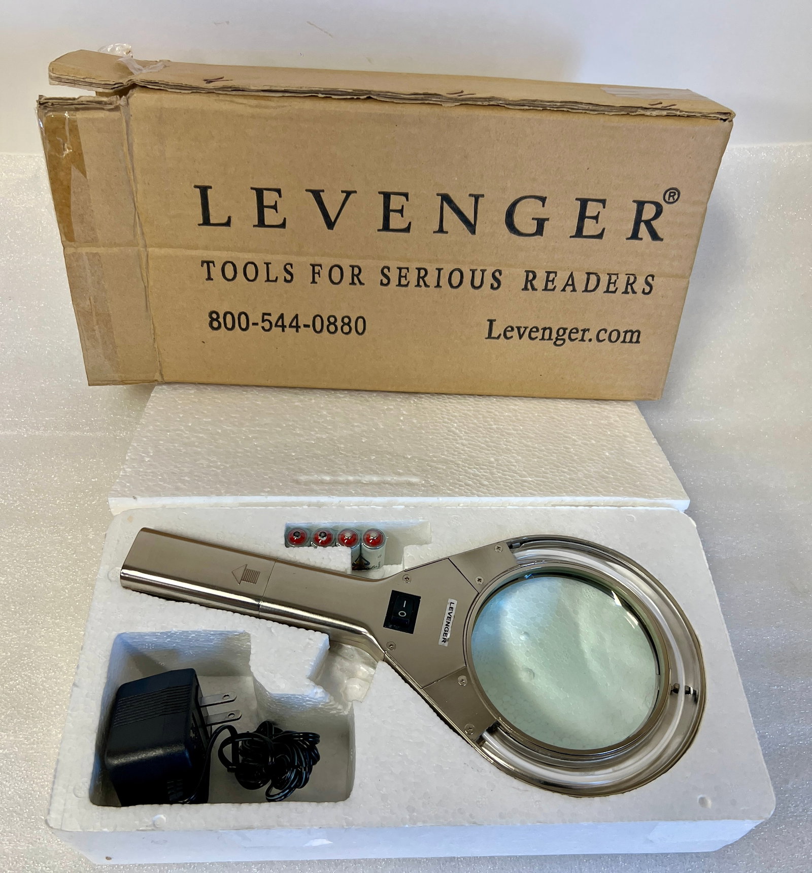 Levenger Brite Eye Magnifying Lamp (8): New in box. Good for a dealer or E-Bay selling. Eight in the lot. All new in the box and still wrapped