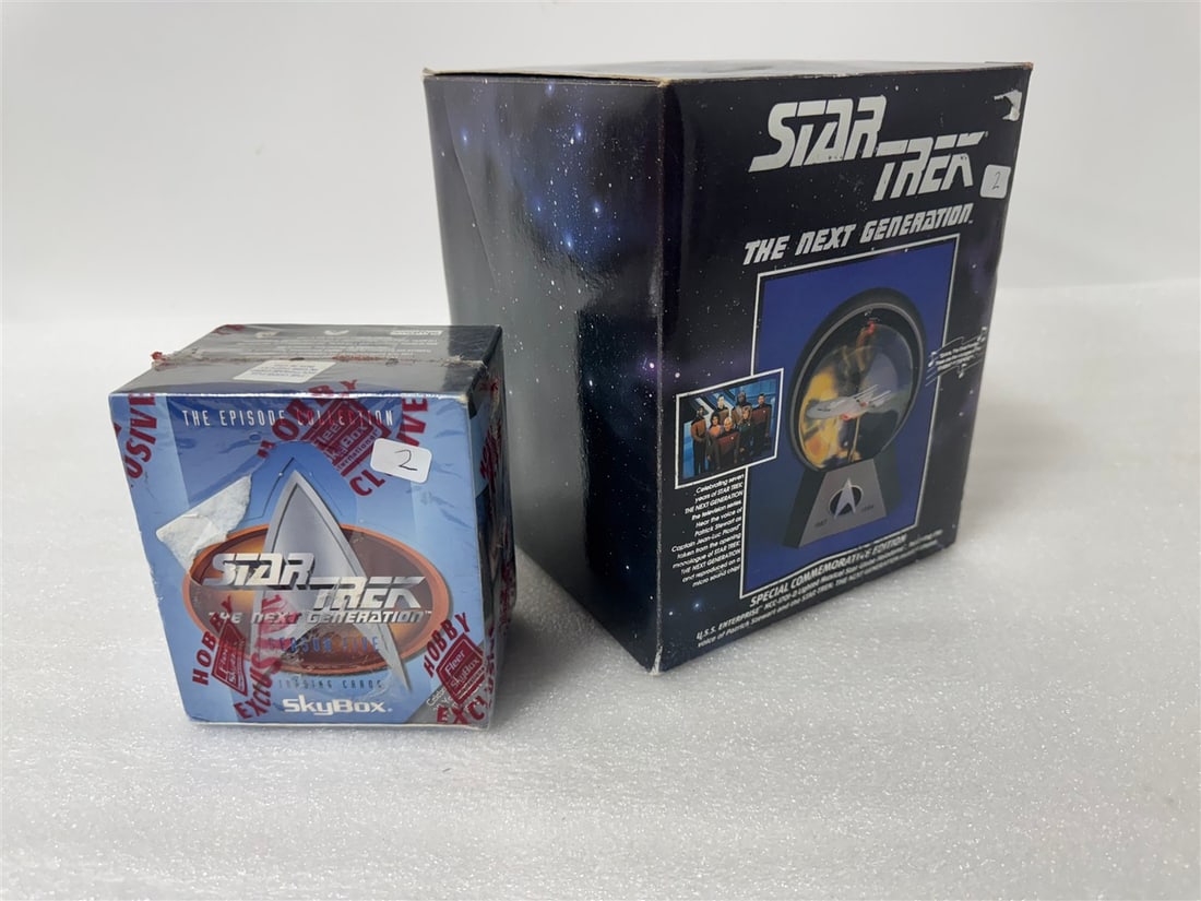 Star Trek Wax Box And Statue: Unopened wax box and statue. As Pictured