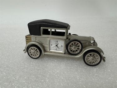 Timex B.O. Clock in Model Car