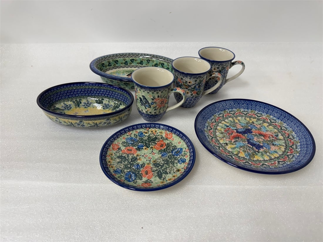 Unikat Polish Pottery Extensive Service (38 Pcs) (1 of 5)