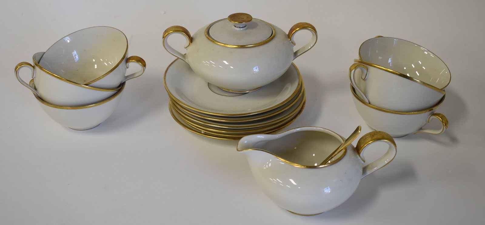 Eschenbach Bavarian coffee set: 6cups and saucers, one creamer and a covered sugar with spoon. 15 pieces in the set
