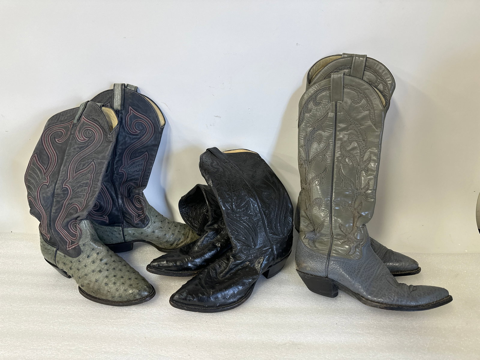 Good Quality Boots inc. Larry Mahan (3 pr.) One pr. leather and anteater practically new.: Includes a 2 pr. of leather and anteater; a 3rd pr. perhaps sharkskin