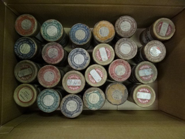 Lot of Edison cylinder rolls: Lot of cylinder rolls(24 pieces)