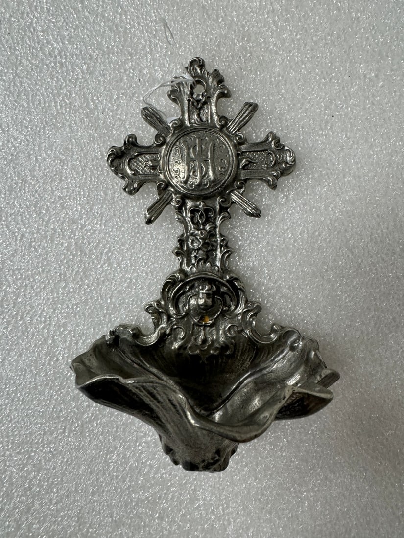 Silverplate Holy Water Font: 5" H Marked at the undersde 95%