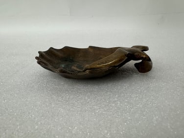 Sgd. Bronze Seagull on Wave Tray
