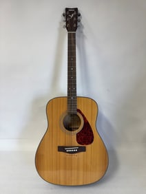Yamaha F325D Acoustic Guitar