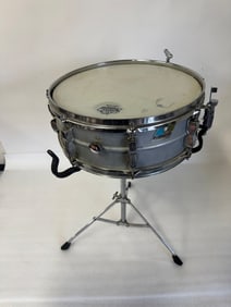 Ludwig Snare Drum With Stand