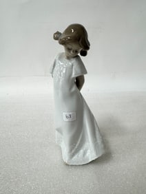 NAO Figure So Shy
