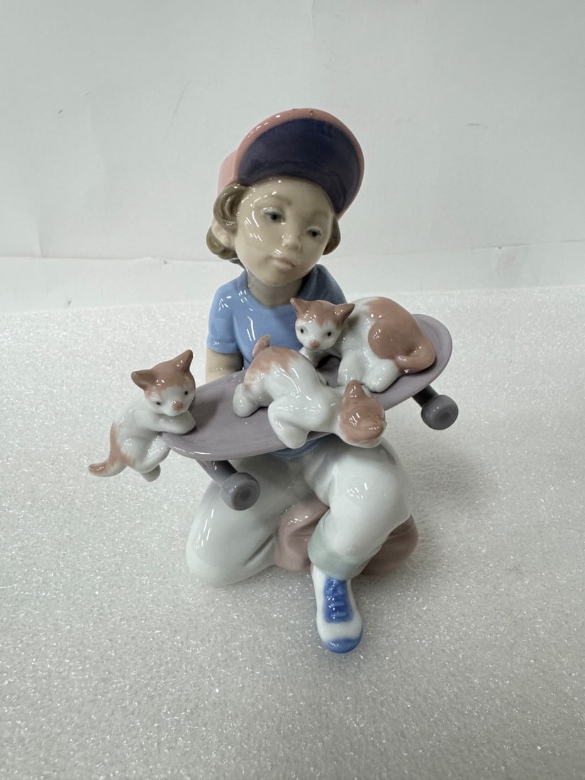 Lladro Event Figure 1994: Litte Riders. 6"H