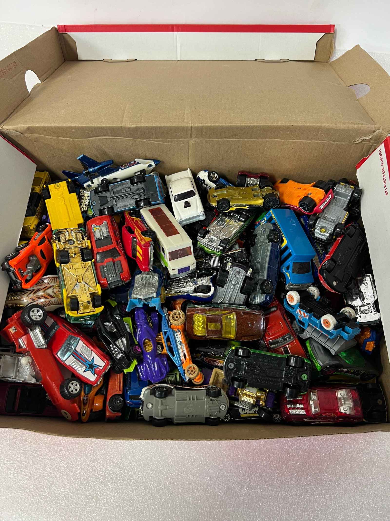 Collector’s Lot of Matchbox and Hot Wheel Toys (110): 110 different cars. Not researched. Very good condition. Great lot for collector or dealer