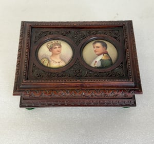 Victorian Jewelry Box. Josephine and Napoleon