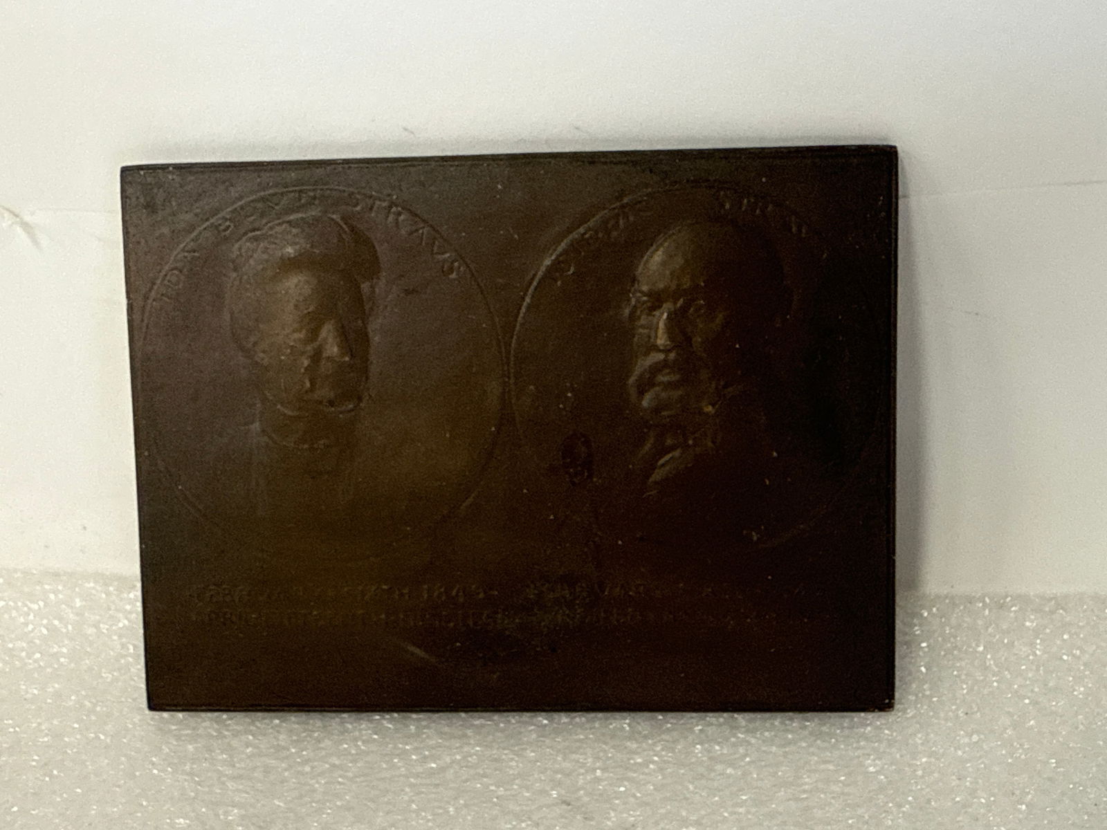 Bronze Plaque of Isidor & Ida Straus Titanic Casualties (1 of 3)