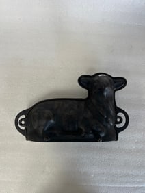 Antique Cast Iron Lamb Mold