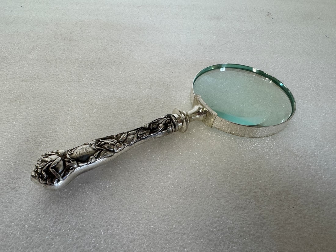 Sterling Silver Magnifying Glass: Marked Sterling 7 1/2"L