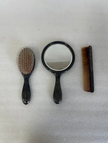 Antique Repussed Fancy Vanity Set (3 pc)