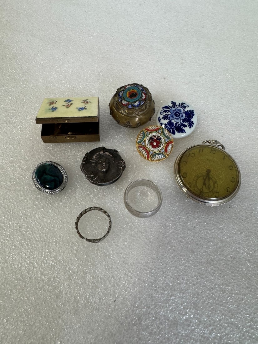 Excellent Dealer or Collector's Lot of Smalls (1 of 2)