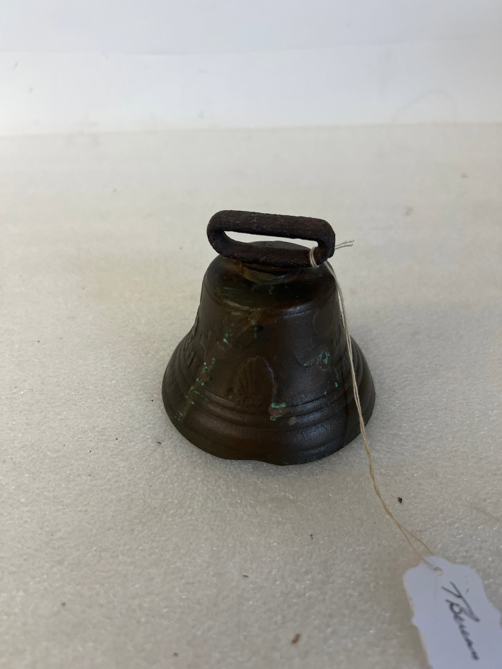 Antique Bronze Bell 1878: Marked 1878 Saighvlegikr, also inscribed Chantel Fond Fur 3"H