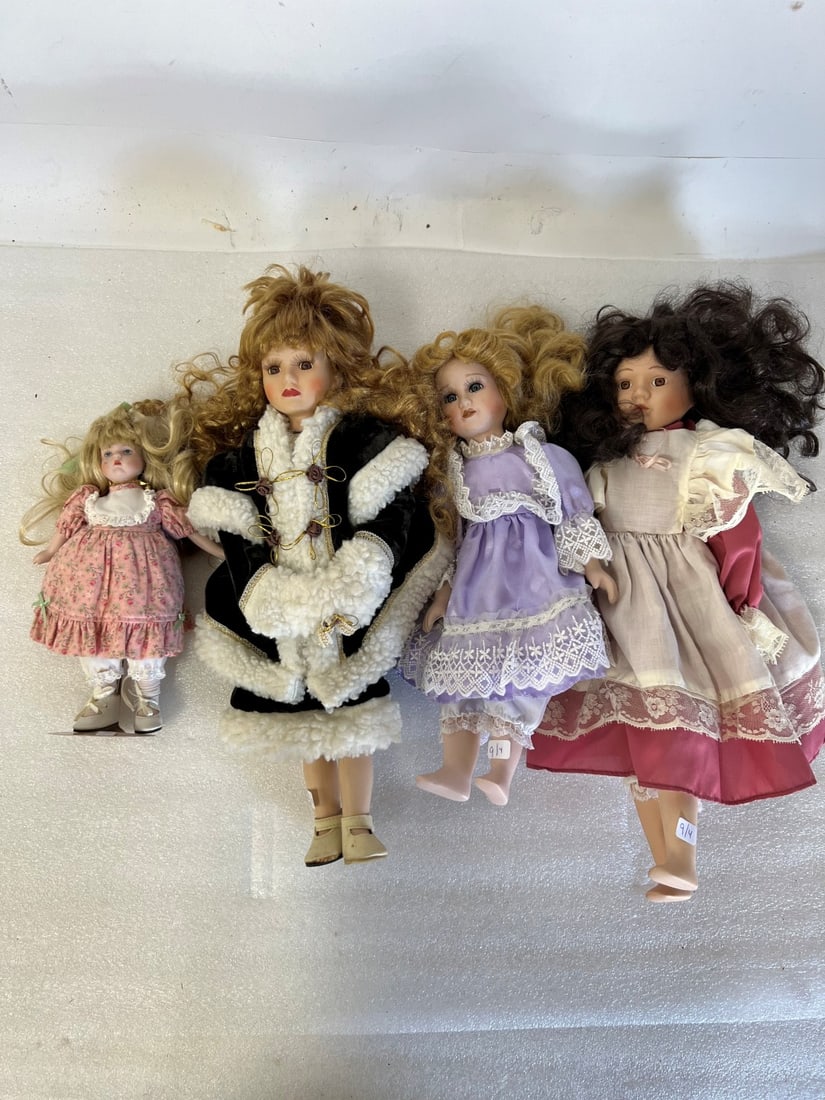 Bisque Head Dolls (4): 17 1/2"H to 9 3/4"H