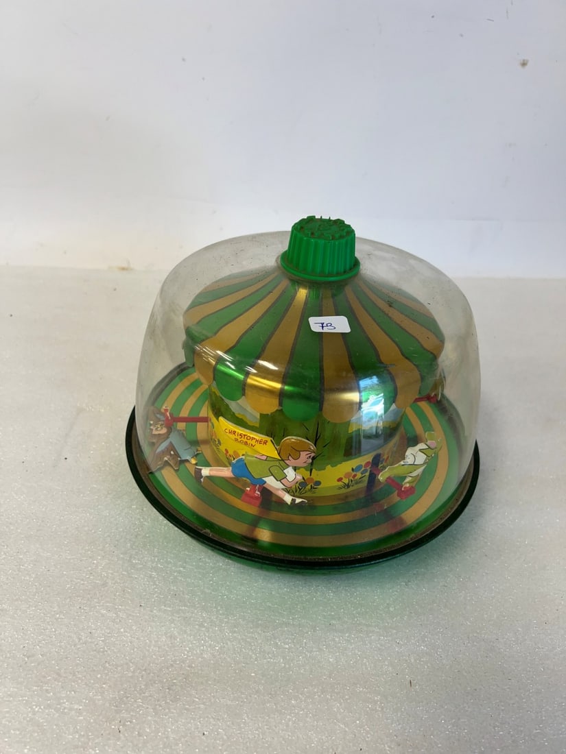 Vintage Wind Up Toy: From Fisher Price Toy Group 7 1/2"H x 9"W