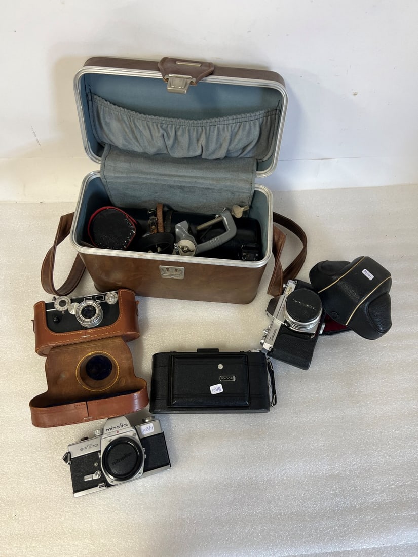 Vintage Camera Lot (4) & Case of Parts (1 of 1)