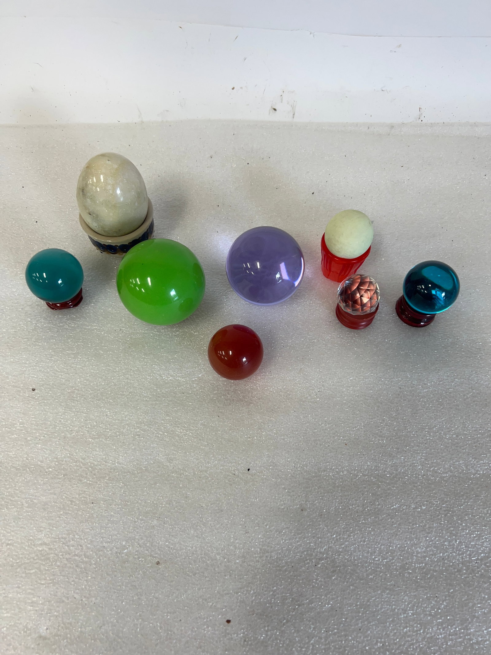 Collector's Lot of Balls & Eggs on Stands (8): 1 1/2" to 3 1/4'