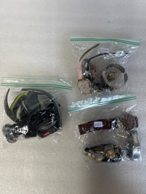 Dealer's Lot of Wristwathces (4)