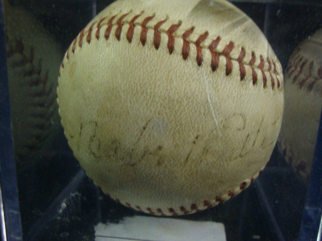 Babe Ruth Signed Baseball: Light signature
