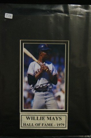 Willy Mays Hall of Fame 1979 Induction Day Card: Willy Mays Hall of Fame 1979 Induction Day Card. Signed Aaron Mays