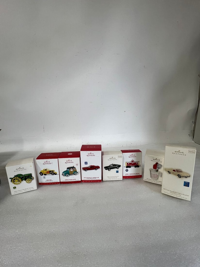 Keepsake Ornaments Inc. Many Vehicles (8) (1 of 3)