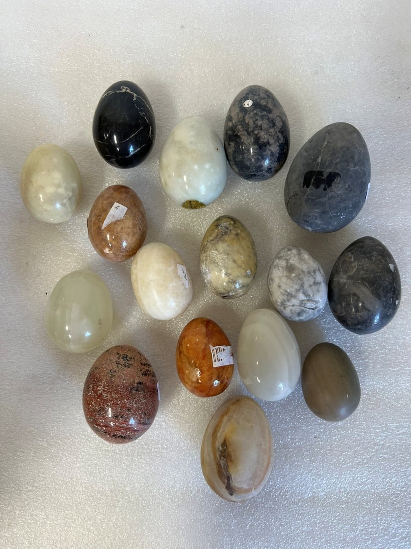 Collector's Lot of Marble, Agate, Onyx & Other Eggs ( 16): As pictured