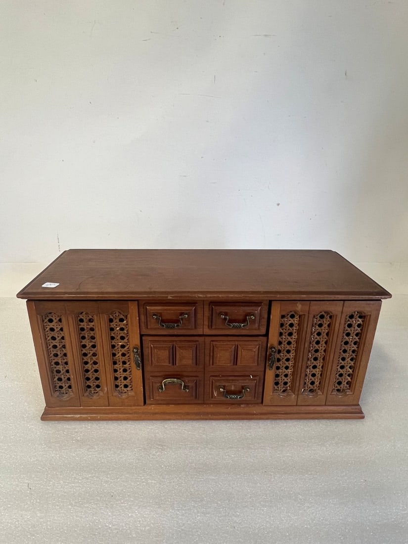 Vintage Multi Drawered Jewelry Box: Prob. 1950's 7 3/4"H x 18:"W