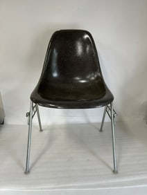 Eames Chair Marked Herman Miller