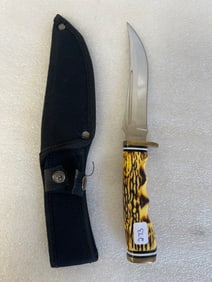 Sheath Knife.