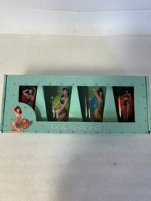 Bettie Page Pint Glass Tumblers (4)
