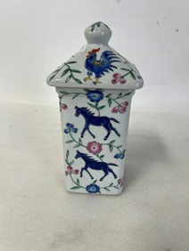 Chinese Covered Cylinder Jar
