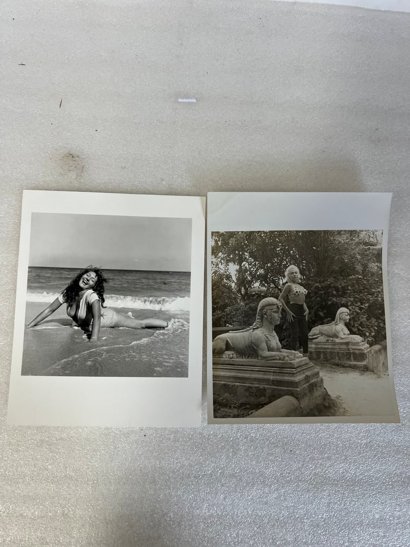 Bunny Yeager Photograph (2): Both 8 " x 10" Doube weight matte or semi-gloss silver gelatin.