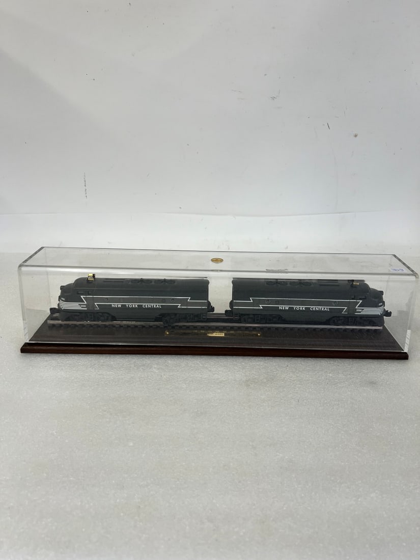 Avon Double Diesel Locomotives in Case: As pictured