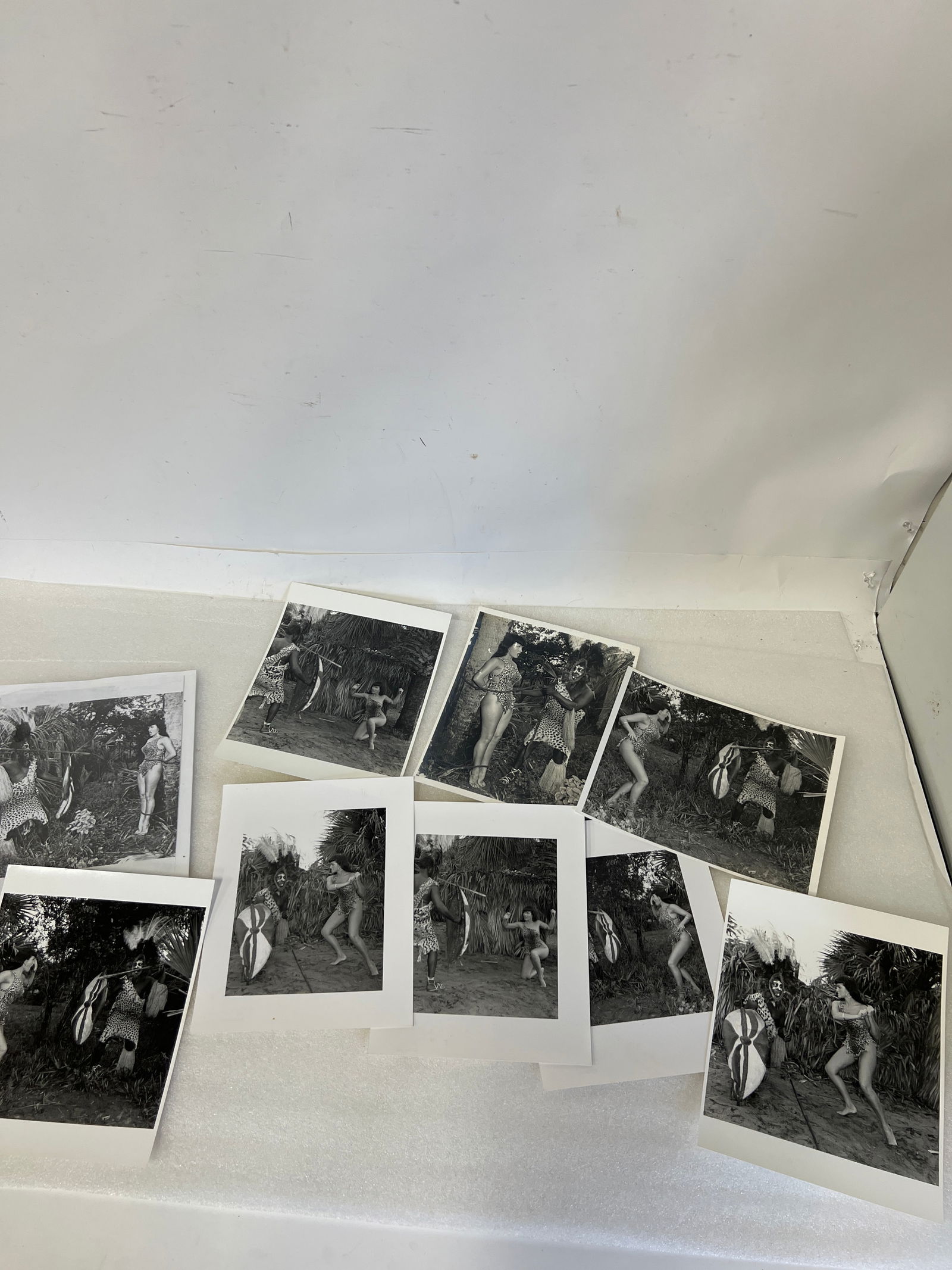 Bettie Page photos (15) (1 of 3)