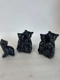Pigeon Forge Pottery Bear Figures (3)