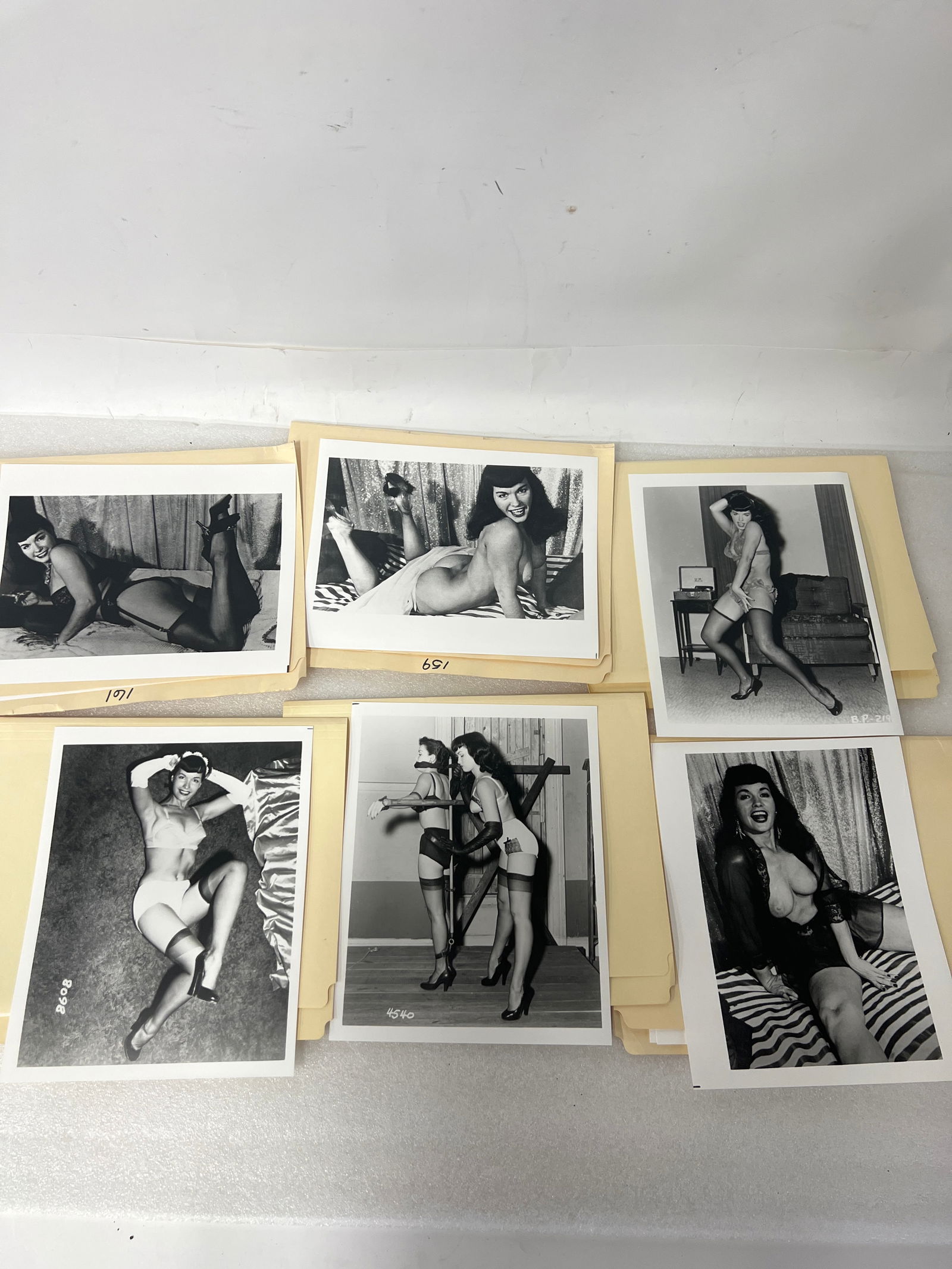 Bettie Page Photographs (20) (1 of 3)