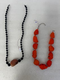 Good Quality Topaz and Jet Bead Necklace
