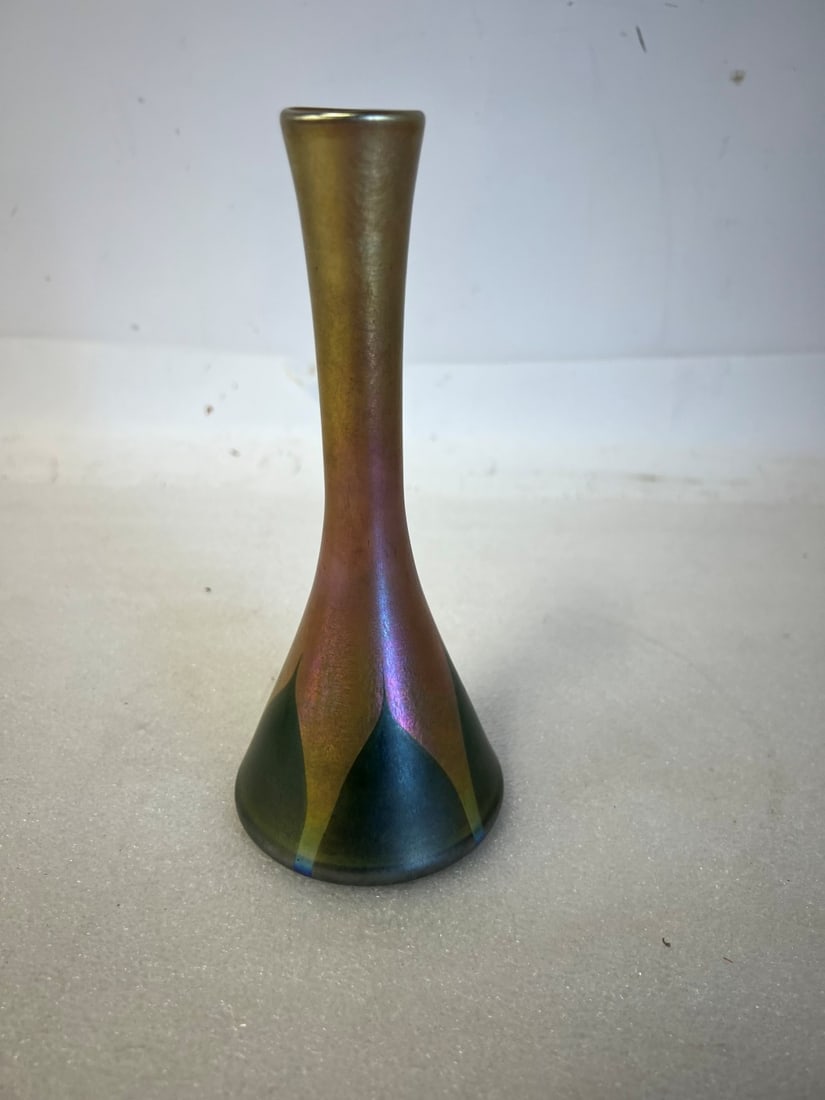 Louis Comfort Tiffany Studios Favrile Glass Vase Signed (1 of 2)