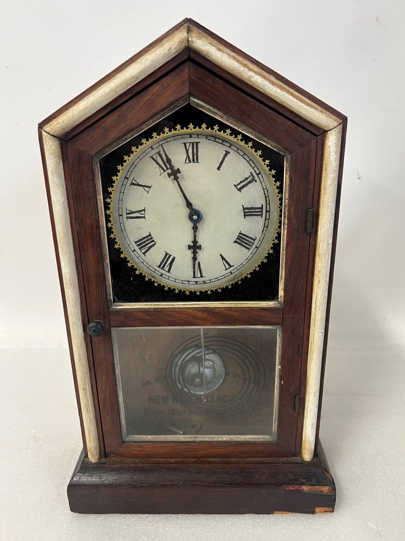 Vintage Cathedral Clock New Haven Clock Co (1 of 3)