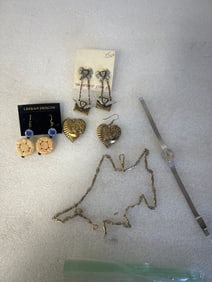 Antique Costme Jewelry Lot. (5)