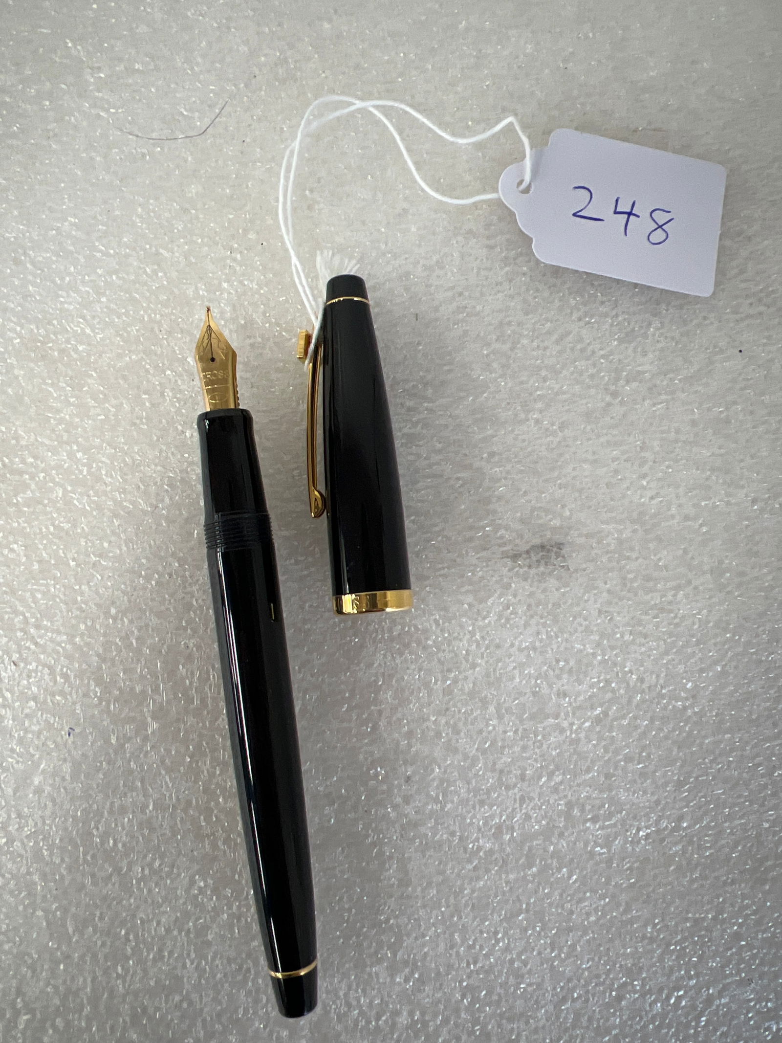 Cross Fountain Pen (1 of 2)