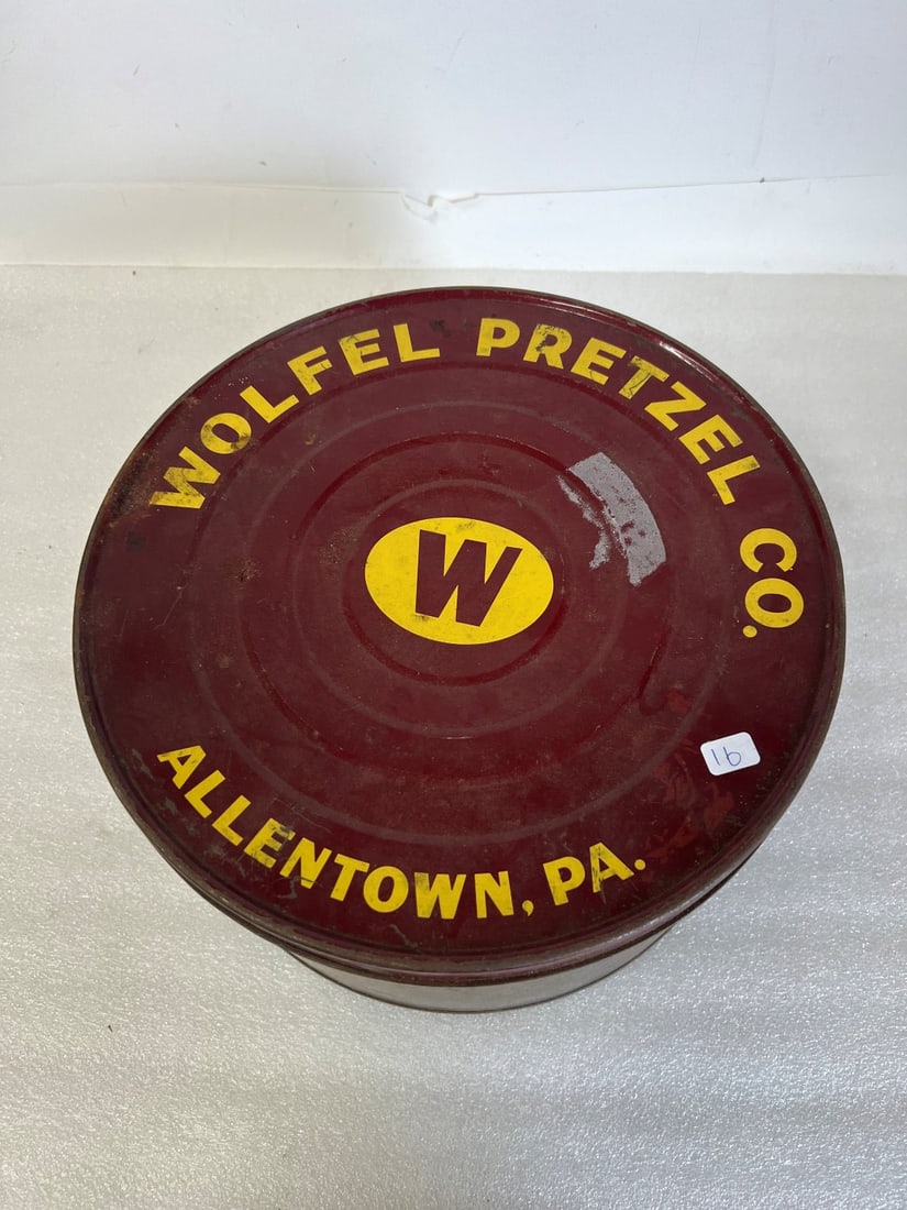 Wolfel Pretzel Co. Tin Allentown Pa (1 of 2)